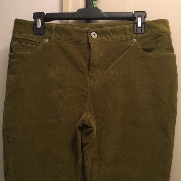 J. Jill Pants - J. Jill Slim Leg Velveteen Pants Boxwood